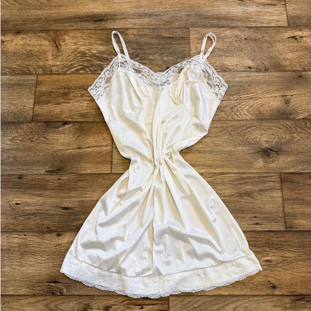Vintage 80s White Lace Slip Dress